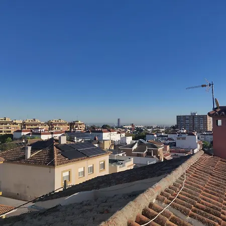 Junto Al Metro Del Centro De Sevilla! 