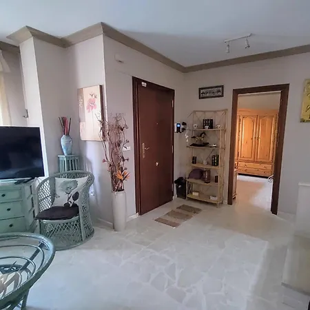 Vakantiehuis Junto Al Metro Del Centro De Sevilla! 